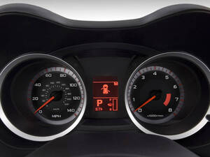 Mitsubishi Lancer Interior 