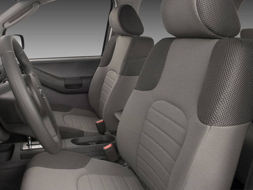 نيسان إكستيرا الداخلية 