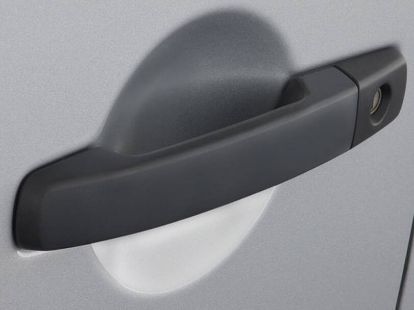 نيسان إكستيرا الجيل الثاني (N50) الخارجية 