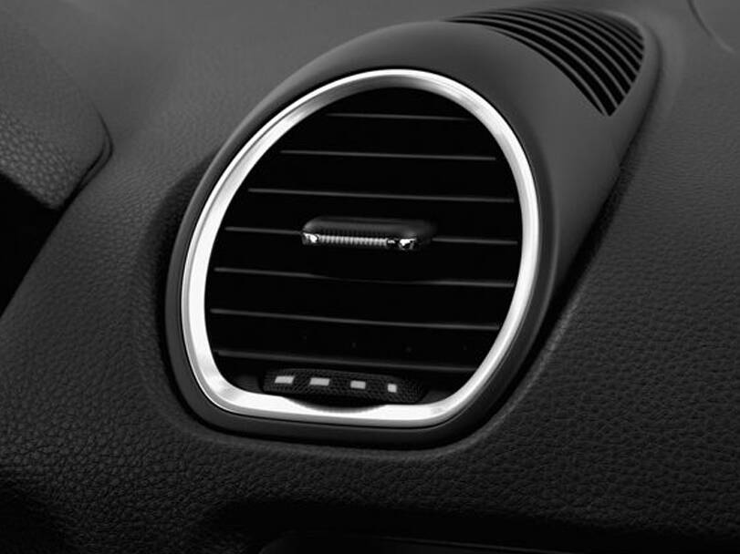 بورشه كايمان الداخلية 