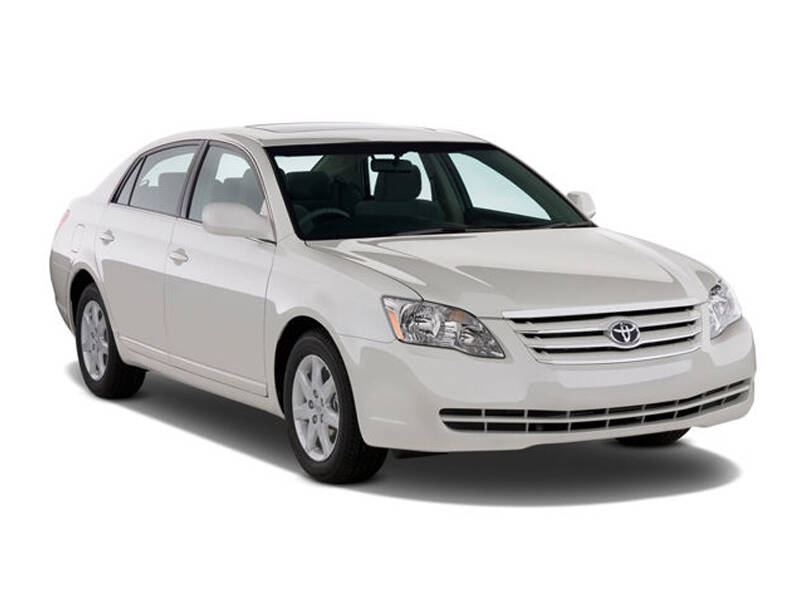 تويوتا أفالون الجيل الثالث (XX30) الخارجية 