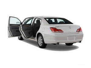 تويوتا أفالون الخارجية 