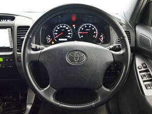 Toyota Land Cruiser Prado Interior 