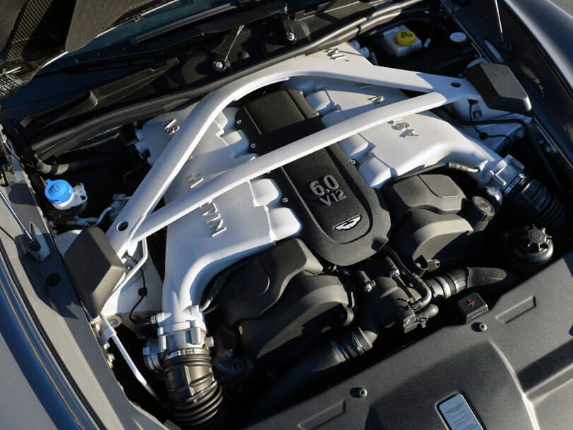 أستون مارتن فانكويش إس الخارجية 