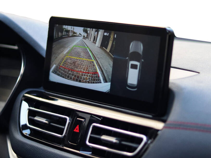 Bestune T33 Interior 