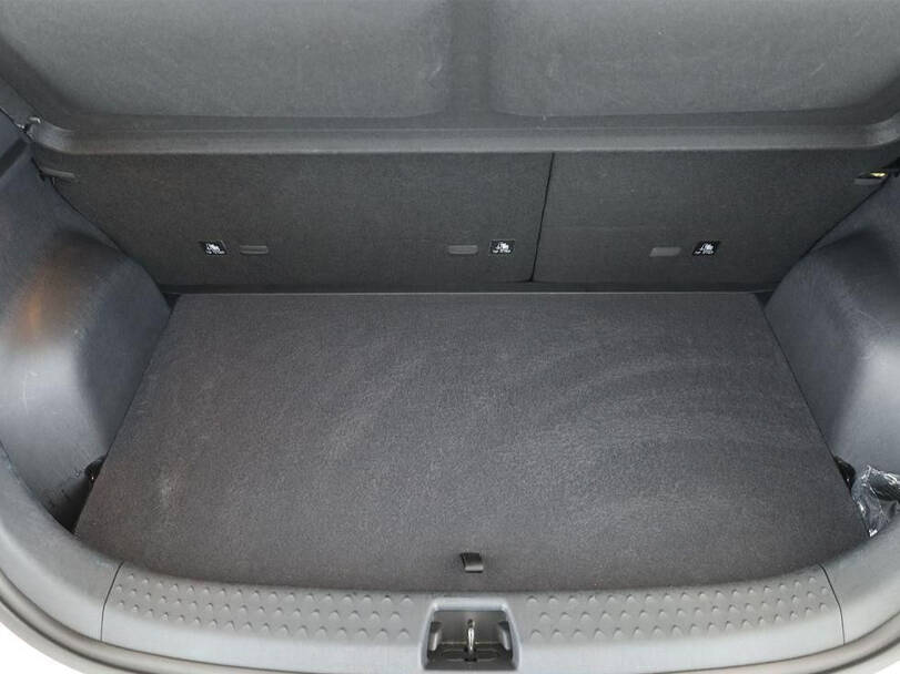 بي واي دي دولفين إي في 2025 الخارجية 