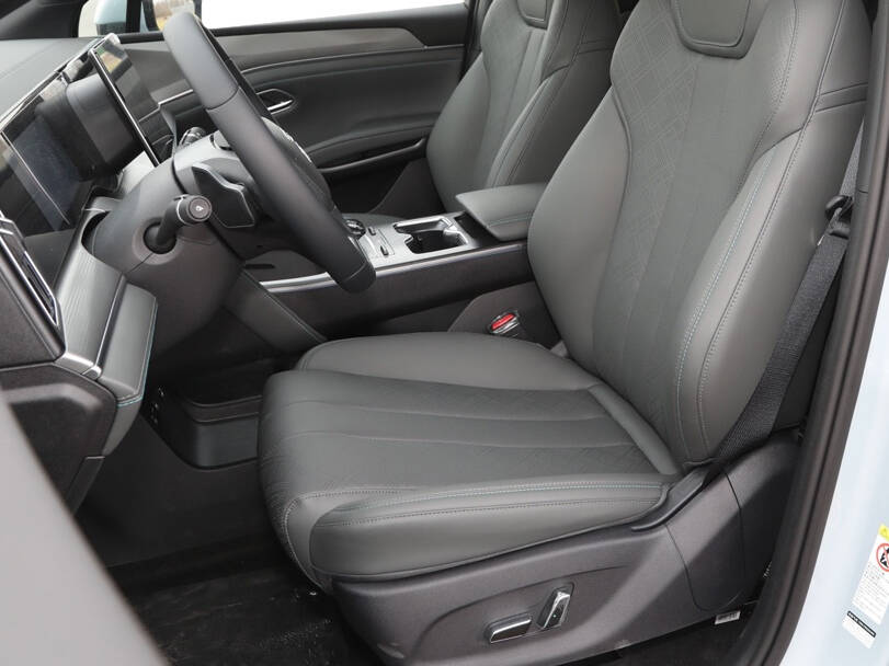 BYD Song L 2025 Interior 