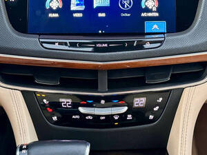 كاديلاك CT6 الداخلية 