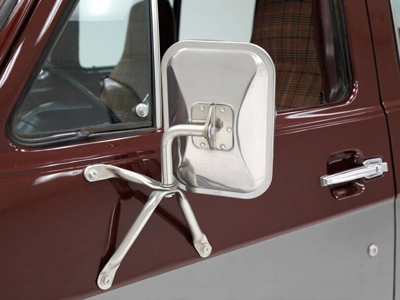 Chevrolet Chevy Van Exterior 