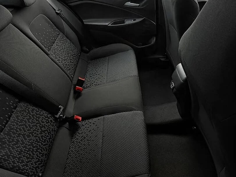 Chevrolet Onix Interior 
