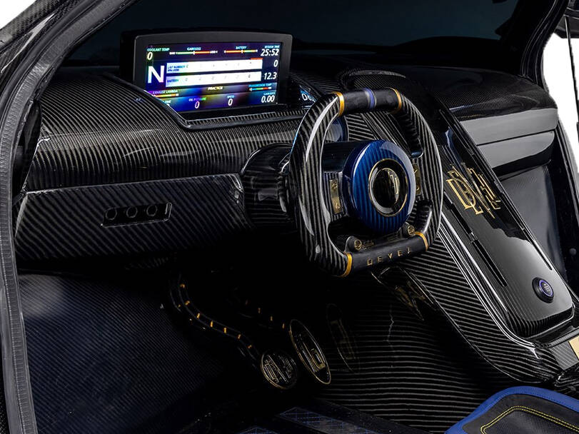 Devel Sixteen Interior 