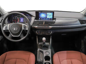 جريت وول وينجل 6 الداخلية 