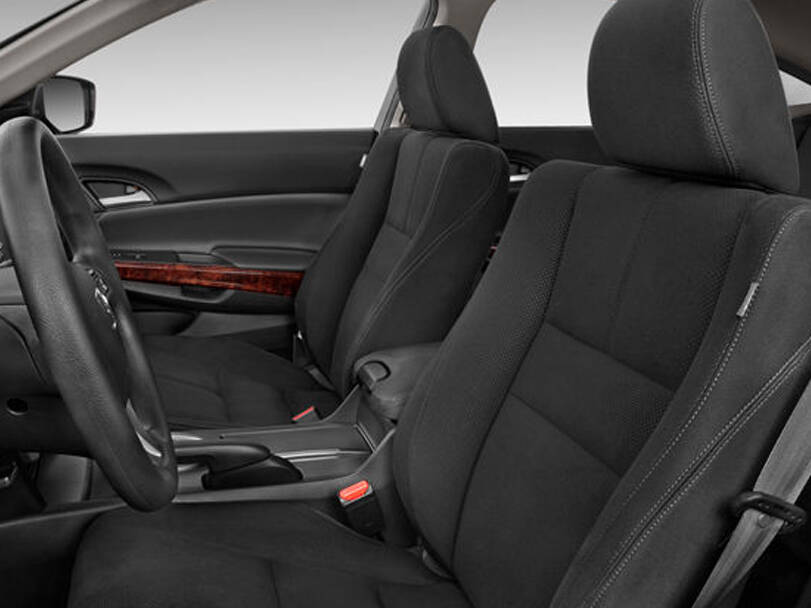 Honda Crosstour Interior 