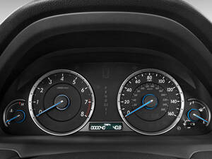 هوندا كروس تور الداخلية 