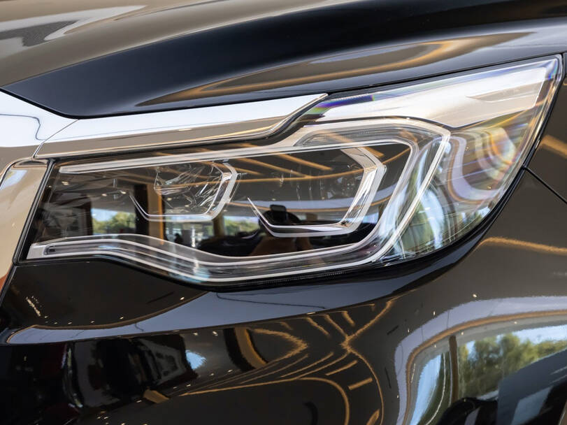 هونغ تشي HS7 الجيل الأول الخارجية 