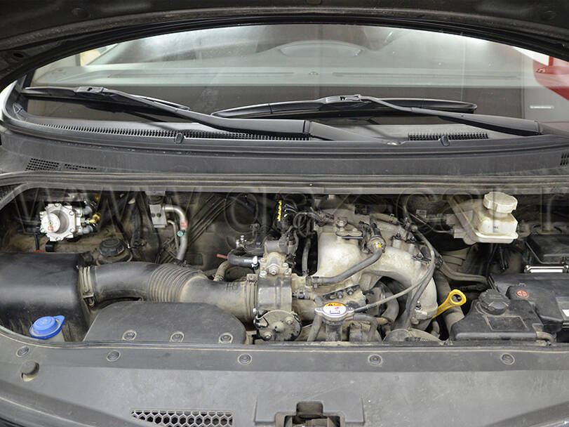 Hyundai H-1 Starex Exterior 