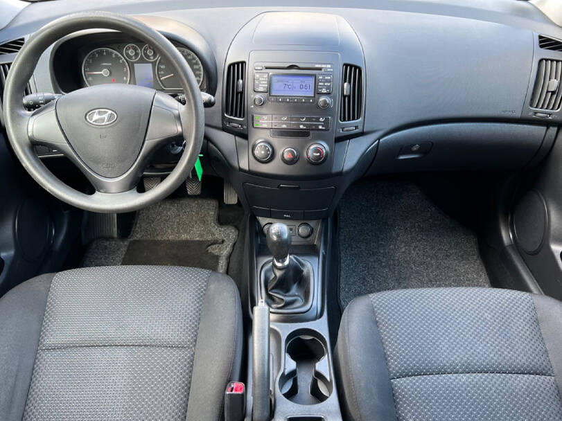 Hyundai i30 Interior 