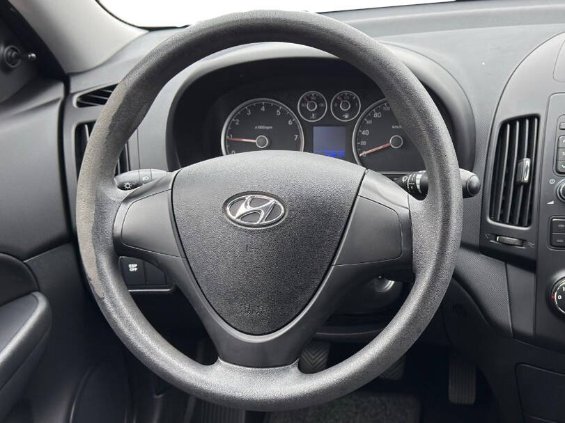 Hyundai i30 Interior 