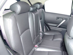 Infiniti FX35 Interior 