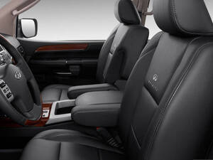 إنفينيتي QX56 الداخلية 