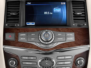 إنفينيتي QX56 الداخلية 