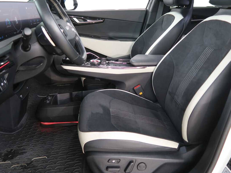 Kia EV6 2025 Interior 