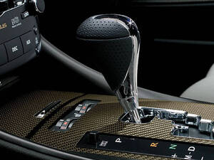 لكزس IS F الداخلية 