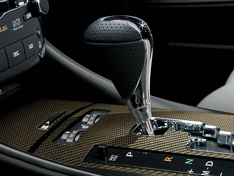 لكزس IS F الداخلية 