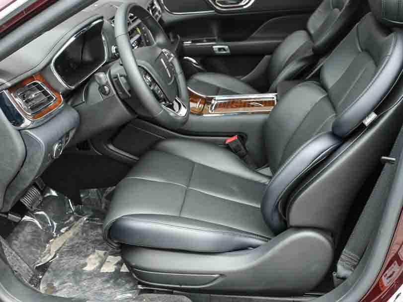 Lincoln Continental Interior 