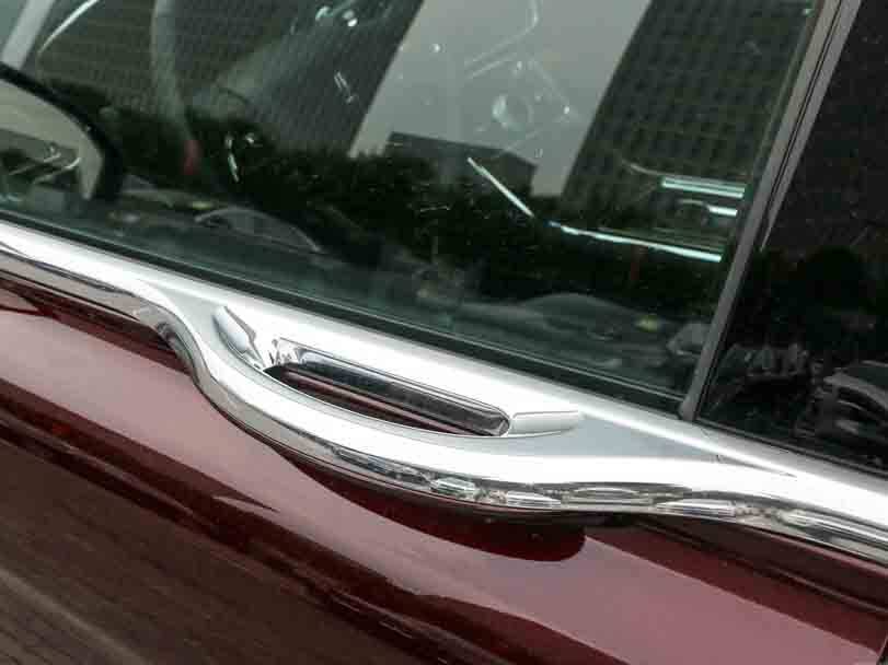 Lincoln Continental Exterior 