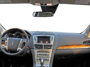 Lincoln MKT Interior 