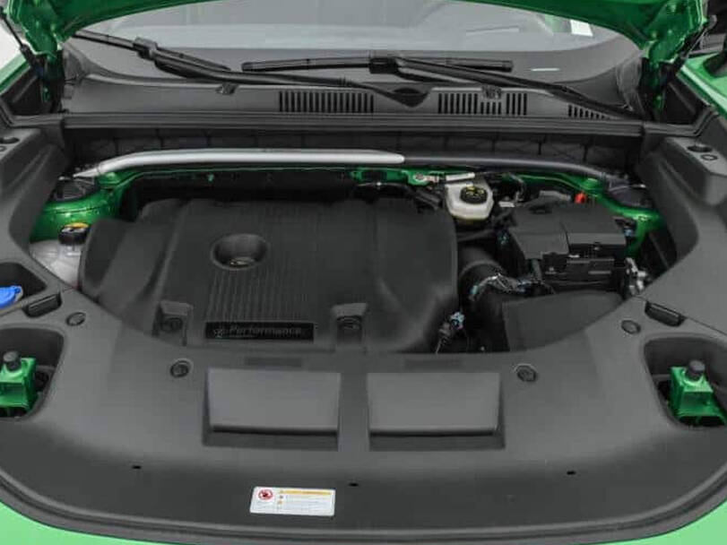 Lynk & Co 5 Exterior 