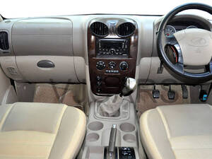 ماهيندرا سكوربيو الداخلية 