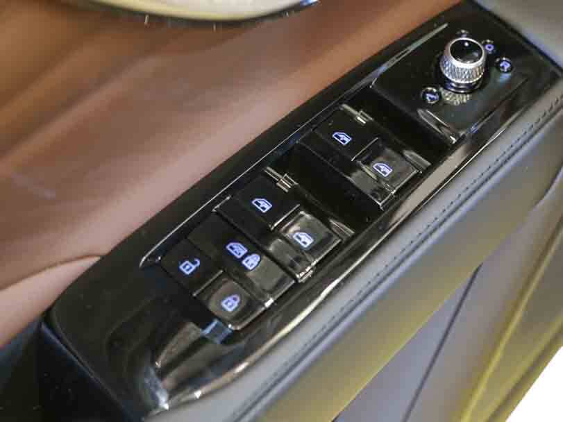 Maserati Grecale Interior 