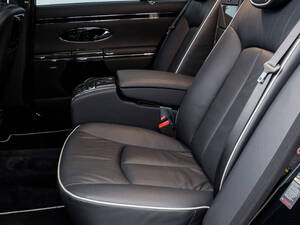 مايباخ 57 الداخلية 