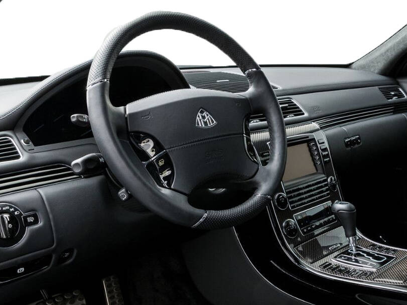 مايباخ 57 الداخلية 