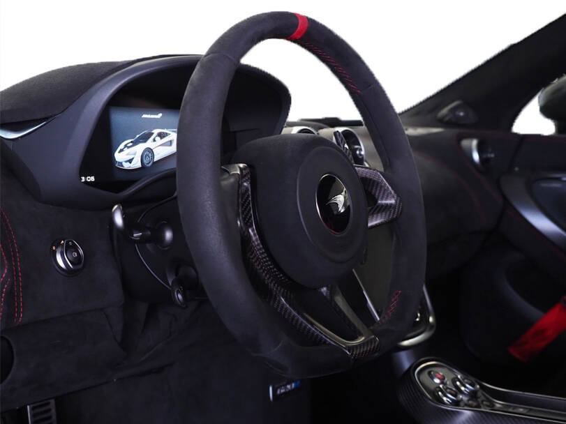 McLaren 620R Interior 