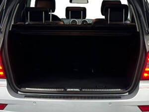 Mercedes Benz ML Class Exterior 