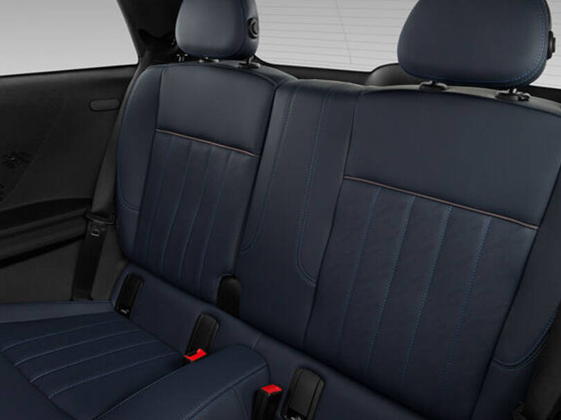 ميني هاتش 2025 الداخلية 