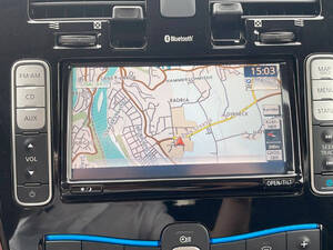 نيسان ليف الداخلية 