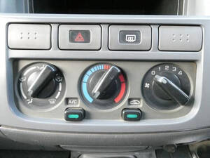 Nissan NV350 Interior 