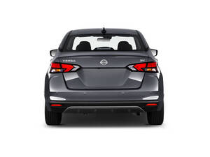 نيسان فيرسا الخارجية 