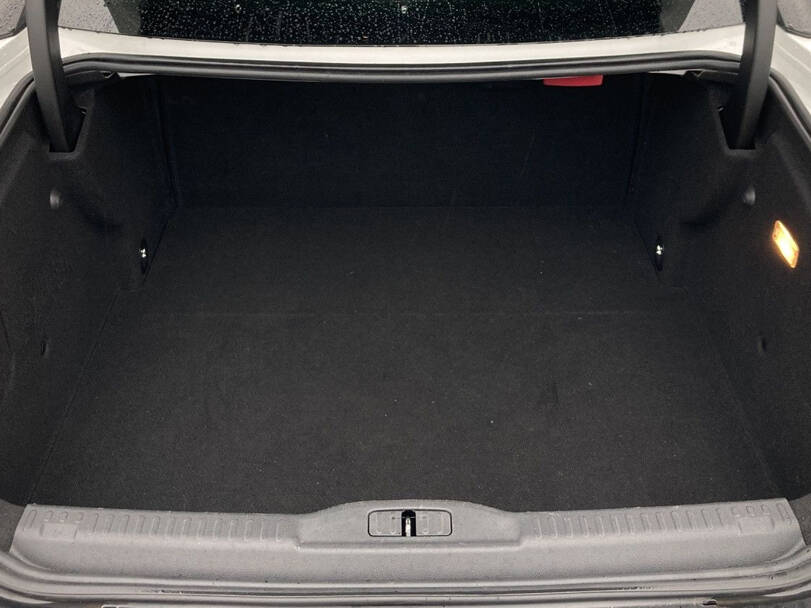 Peugeot RCZ Exterior 