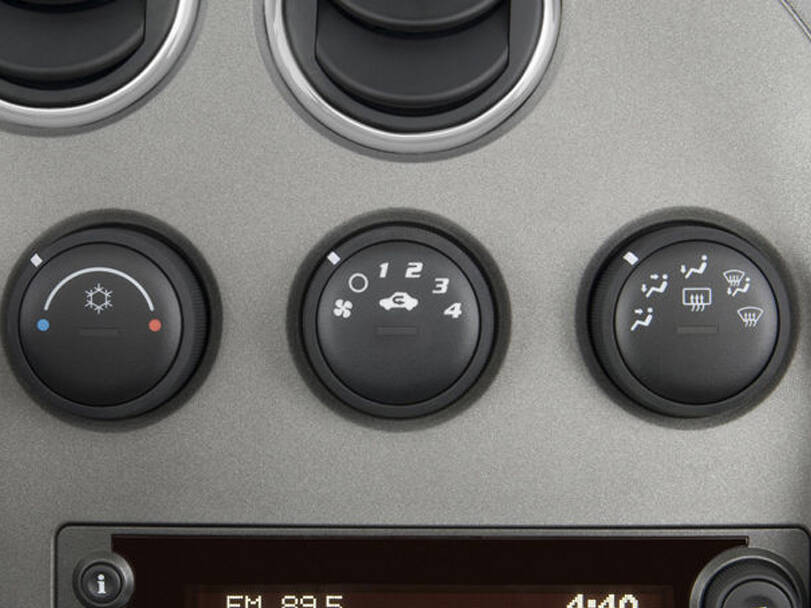 Pontiac Solstice Interior 