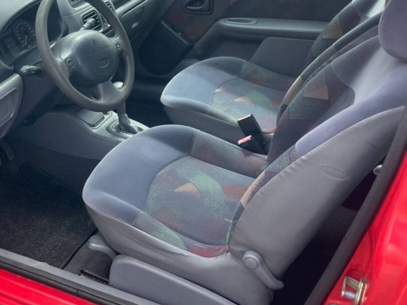 Renault Clio 2nd Generation Interior 