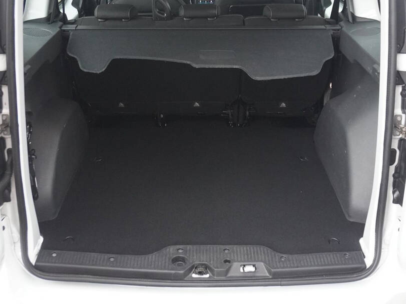 رينو دوكر فان الخارجية 