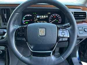 تويوتا سينتوري الداخلية 