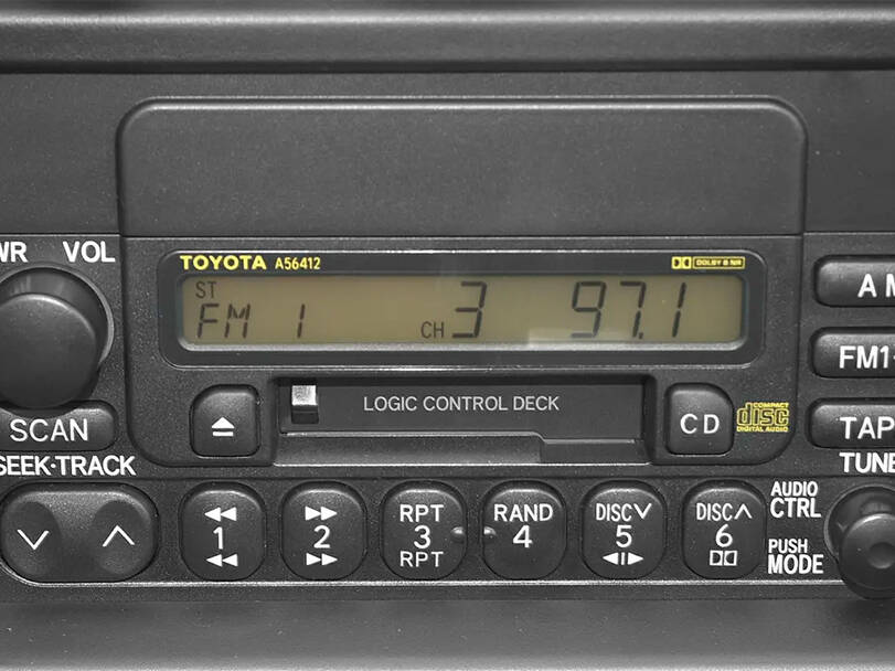 تويوتا تاكوما الداخلية 