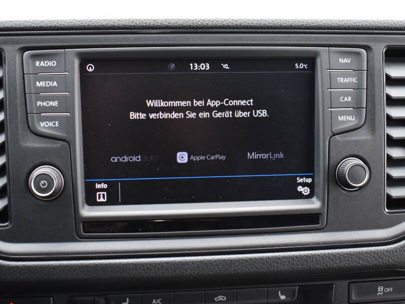 Volkswagen Crafter Interior 