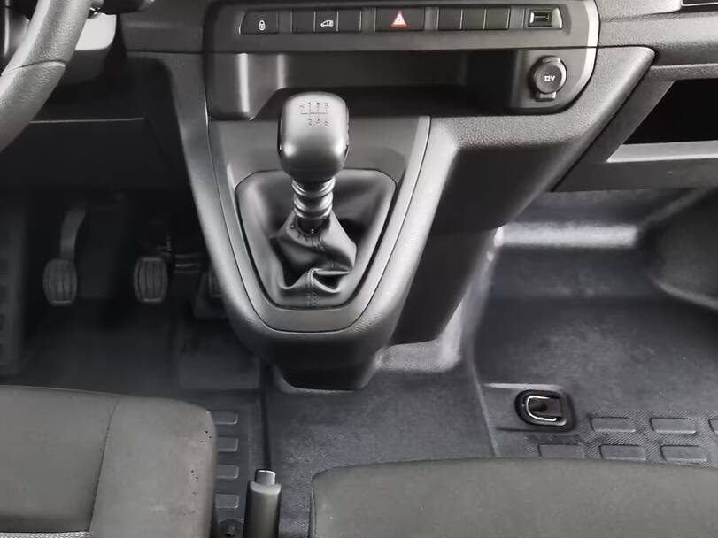 فيات سكودو الداخلية 